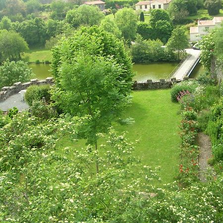 B&B "Les Remparts" Vouvant エクステリア 写真